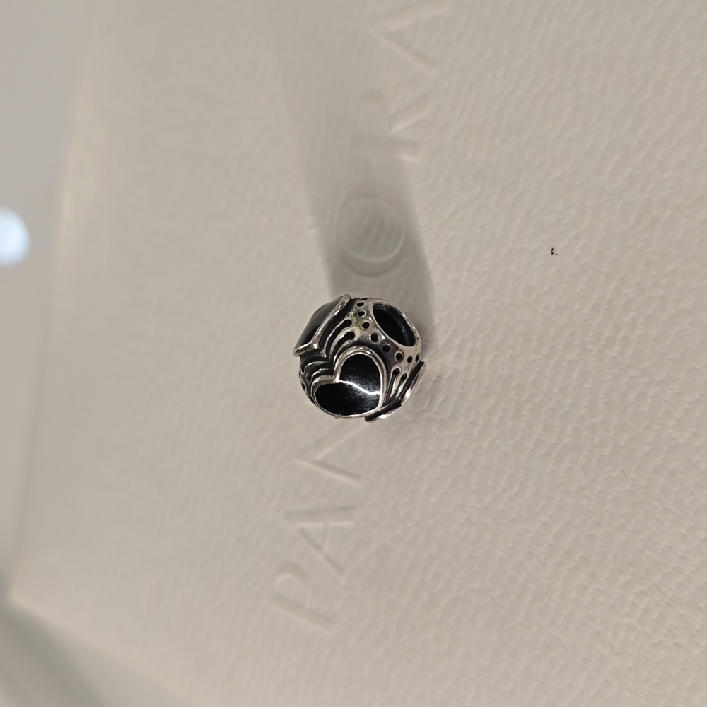 Authentic Pandora Charm - Picture 3 of 4